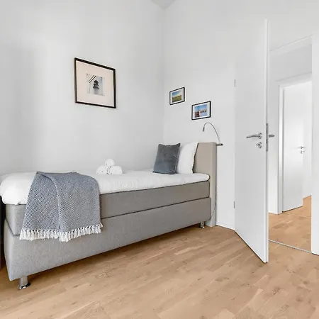 Apartamento Ostsee-ferienwohnung Meeresflüstern Für 4, Modern, Meerblick, Sauna, Terrasse, Nah Am Olpenitz