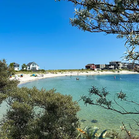 Ostsee-ferienwohnung Meeresflüstern Für 4, Modern, Meerblick, Sauna, Terrasse, Nah Am Apartamento