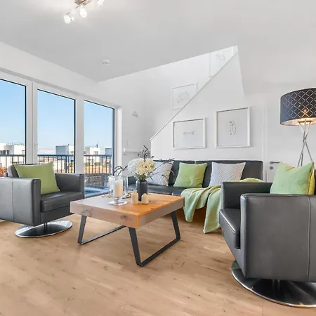 Ostsee-ferienwohnung Meeresflüstern Für 4, Modern, Meerblick, Sauna, Terrasse, Nah Am *