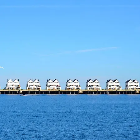 Ostsee-ferienwohnung Meeresflüstern Für 4, Modern, Meerblick, Sauna, Terrasse, Nah Am * Olpenitz